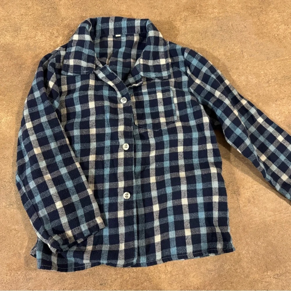 Blue & White Checkered Plaid 2 Piece Button Down Toddler Pajamas, Size 4T Cozy